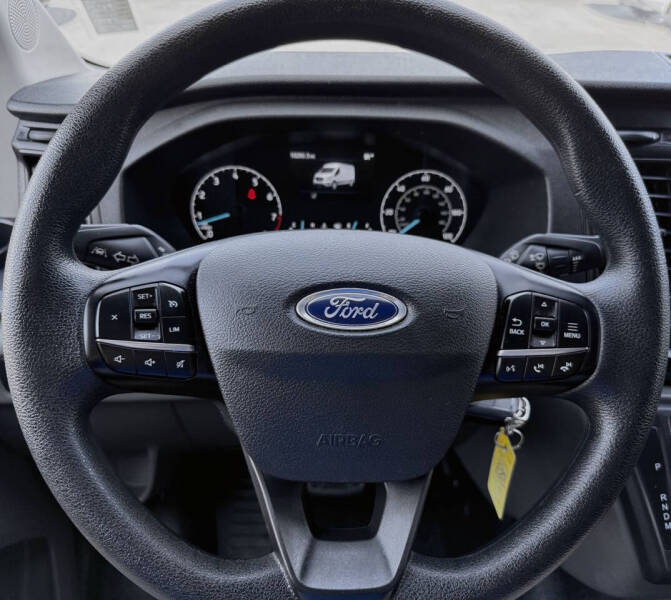 2023 Ford Transit 250
