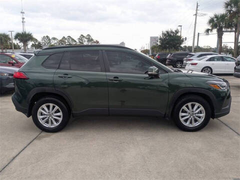 2024 Toyota Corolla Cross LE