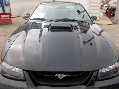 2004 Ford Mustang Mach 1 Premium