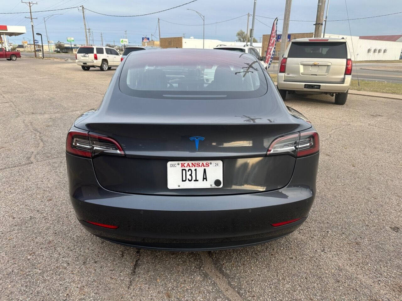 2018 Tesla Model 3 for sale at Dubb's Motors LLC in Great Bend, KS