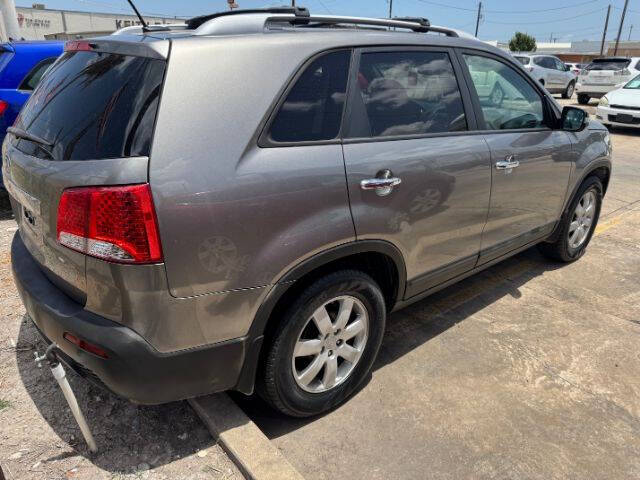 2013 Kia Sorento LX