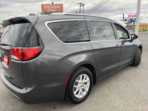 2020 Chrysler Pacifica Touring L