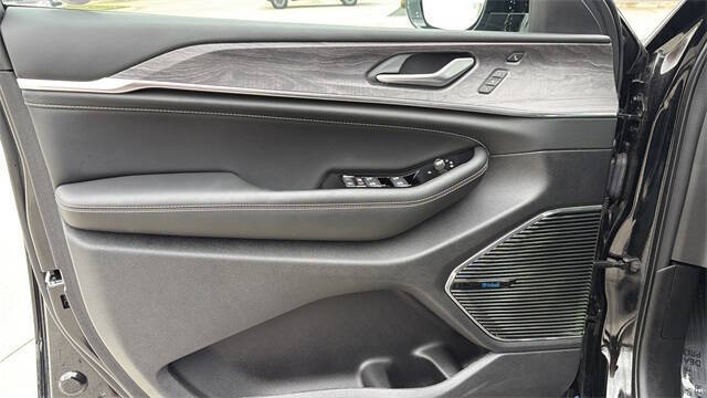 2023 Jeep Grand Cherokee Overland 4xe