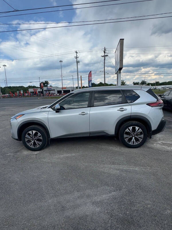 2022 Nissan Rogue SV