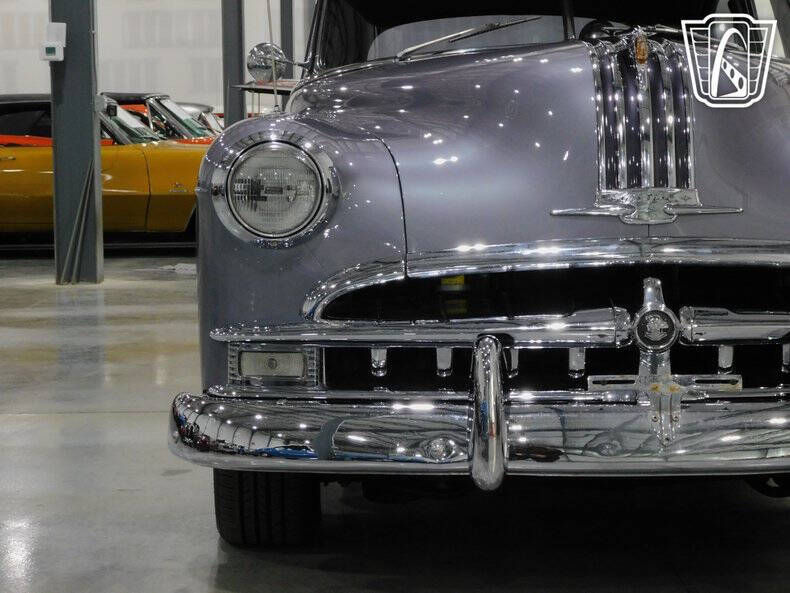 1949 Pontiac Silver Streak