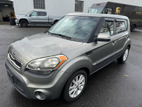 2013 Kia Soul for sale at Blue Line Auto Group in Portland OR