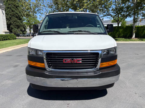 2024 GMC Savana 2500