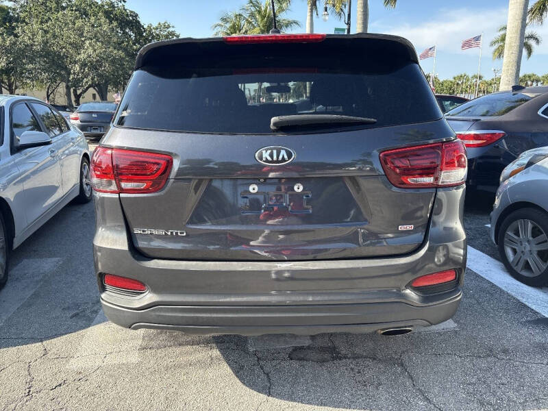 2019 Kia Sorento L