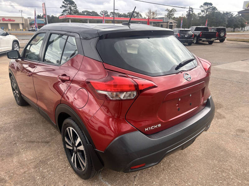 2018 Nissan Kicks SV