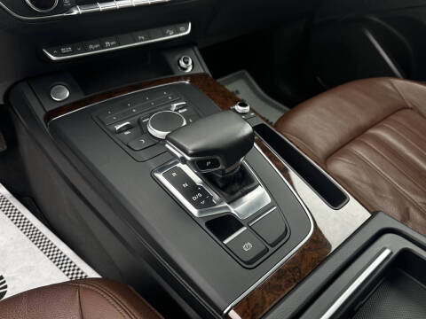 2018 Audi Q5 2.0T quattro Premium Plus