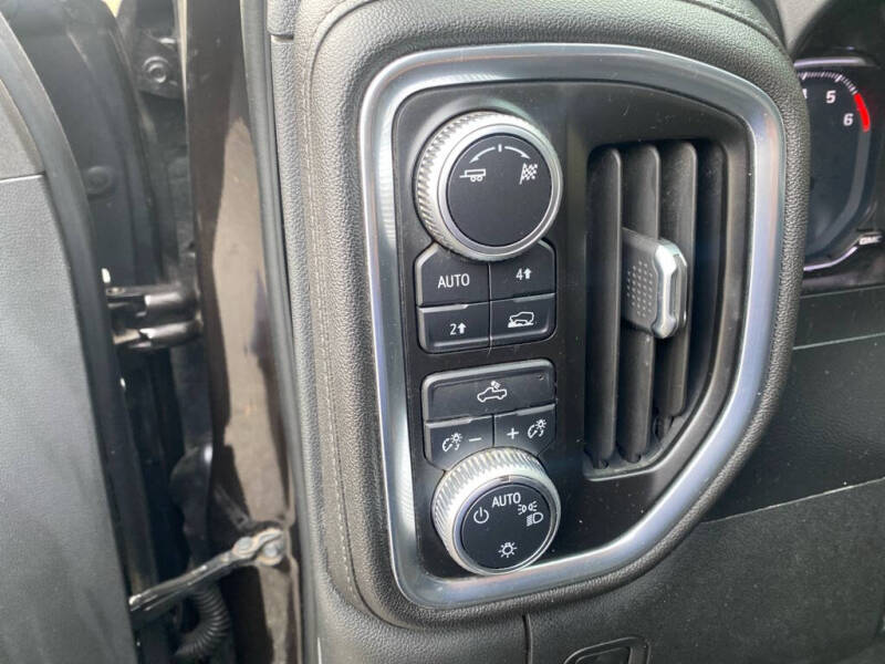 2019 GMC Sierra 1500 SLE photo 11