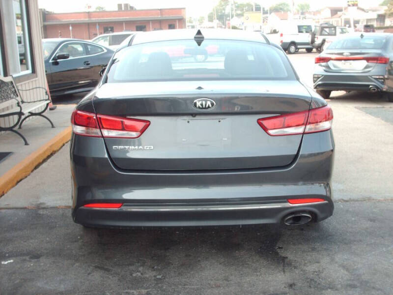 2017 Kia Optima LX