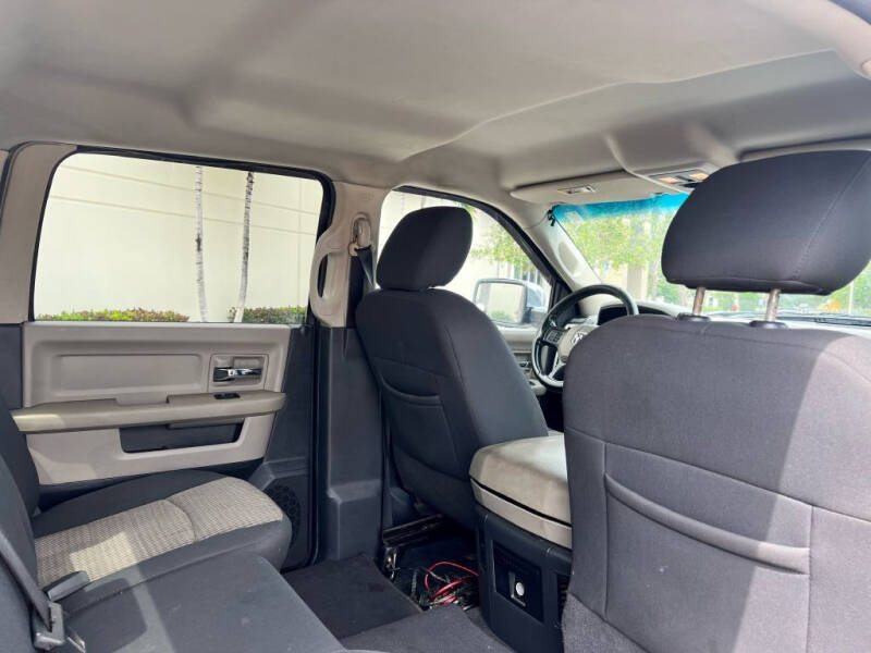 2012 RAM 1500 SLT