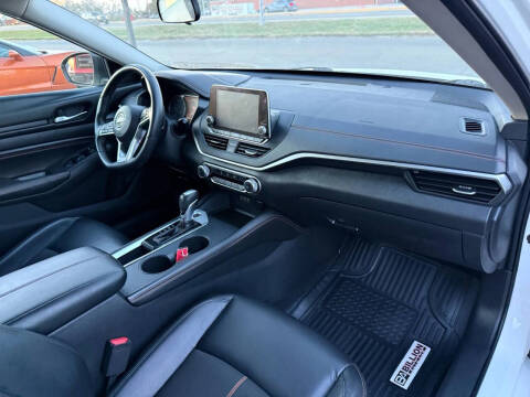 2019 Nissan Altima 2.5 SR