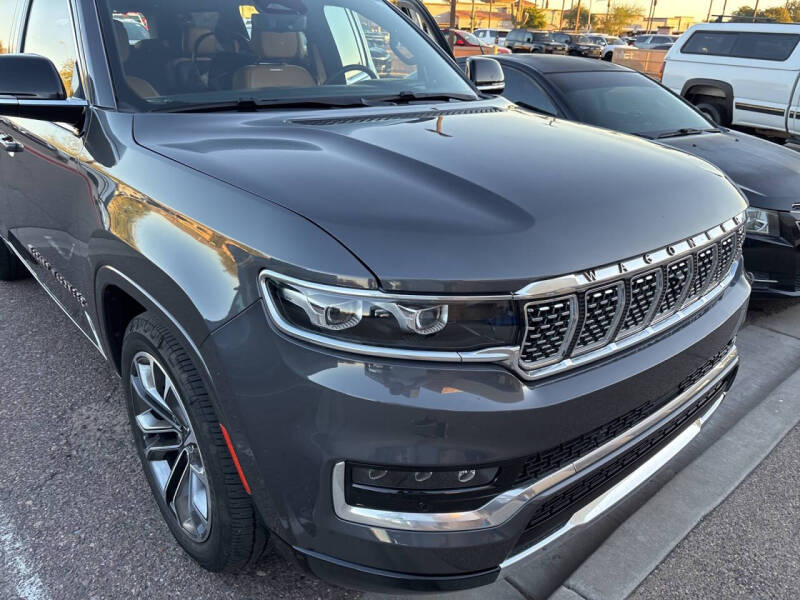 2023 Jeep Grand Wagoneer Series III