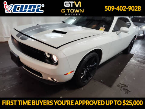 2018 Dodge Challenger SXT Plus