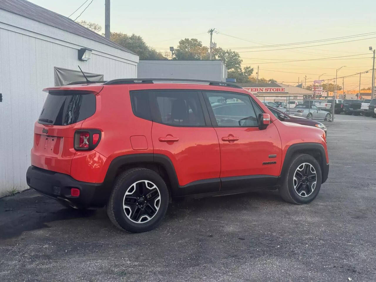 2016 Jeep Renegade for sale at Autolink in Kansas City, KS