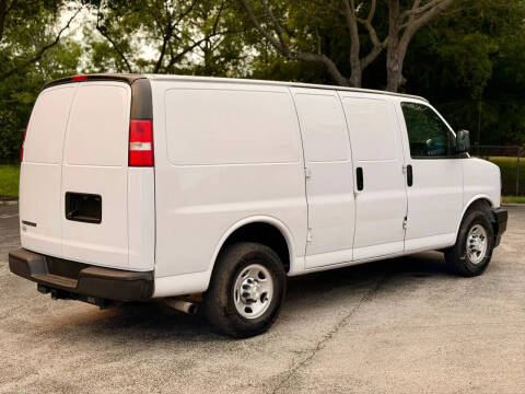 2019 Chevrolet Express 2500