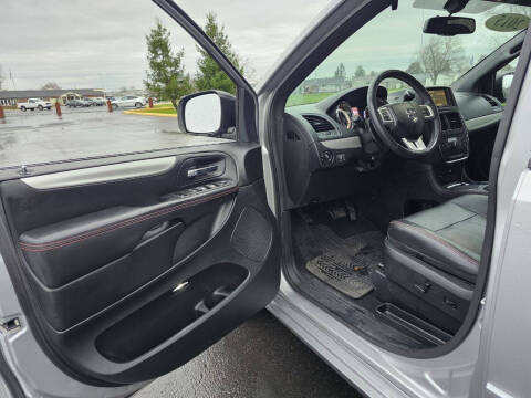 2015 Dodge Grand Caravan R/T