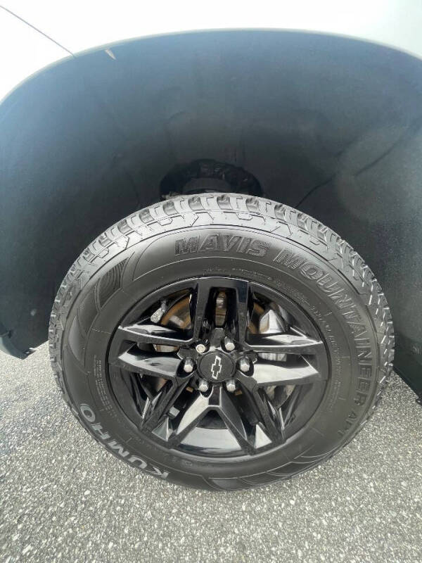 2020 Chevrolet Silverado 1500 Custom Trail Boss