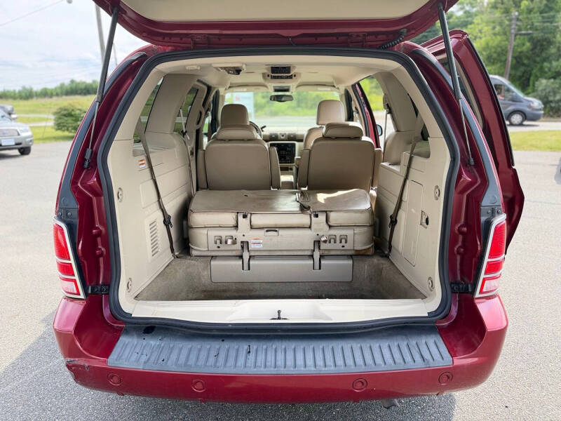 2005 Mercury Monterey Luxury