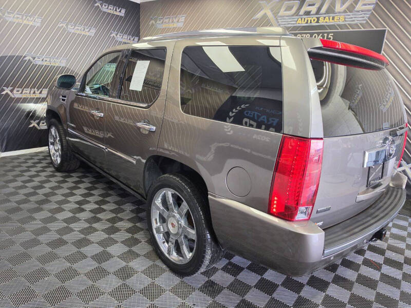 2012 Cadillac Escalade Luxury