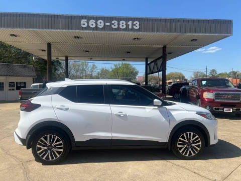 2022 Nissan Kicks for sale at BOB SMITH AUTO SALES in Mineola TX