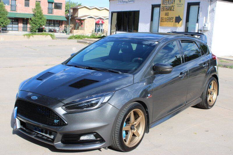 2017 Ford Focus ST