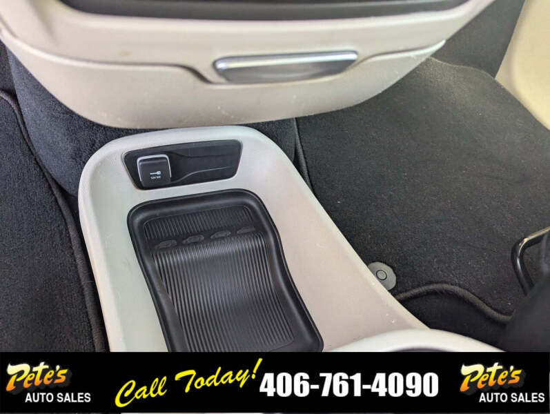 2023 Chrysler Pacifica Plug-In Hybrid Touring L