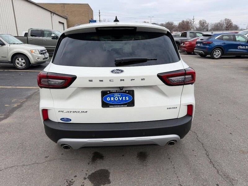 2026 Ford Escape Platinum