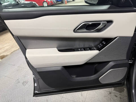 2023 Land Rover Range Rover Velar P400 HST