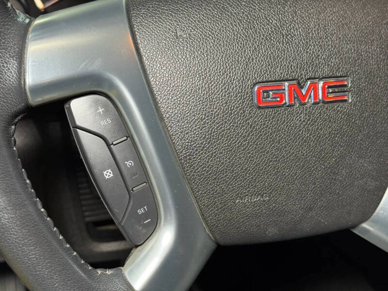 2013 GMC Acadia SLE-1