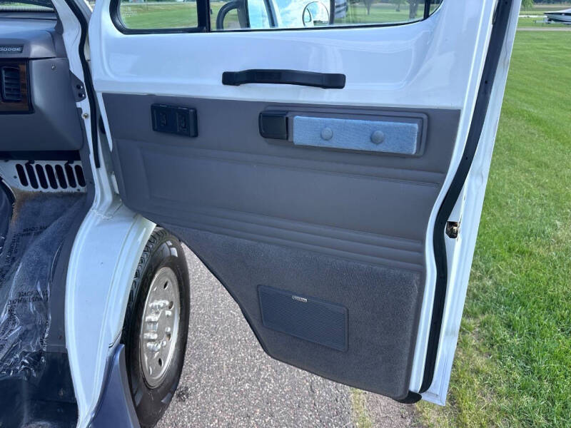 1997 Dodge Ram Van 3500