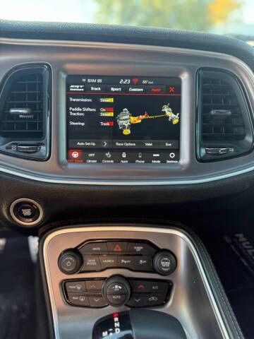 2022 Dodge Challenger