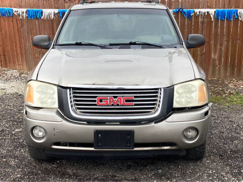 2002 GMC Envoy for sale at BUCKEYE DAILY DEALS in Lancaster OH