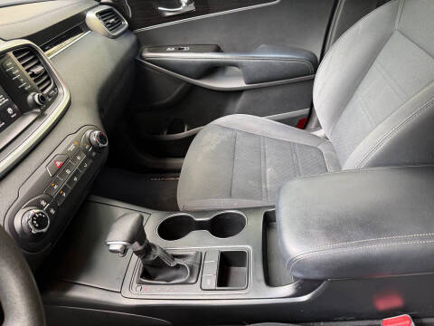 2019 Kia Sorento L