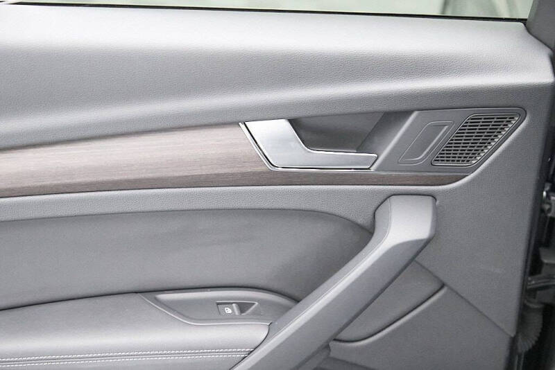 2023 Audi Q5 Sportback quattro S line Prem Plus 45 TFSI