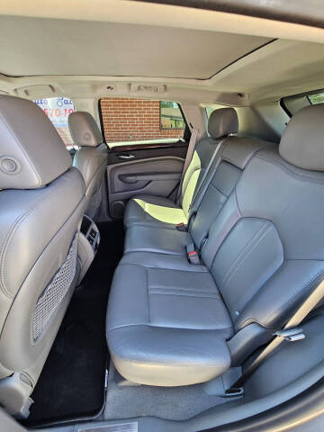 2011 Cadillac SRX Performance Collection