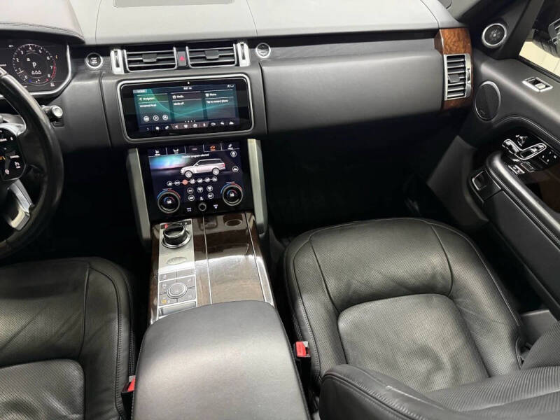 2020 Land Rover Range Rover P525 HSE