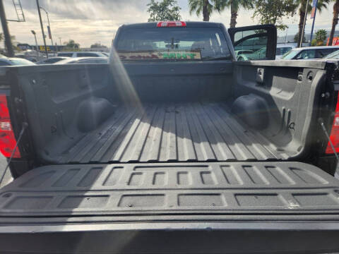 2017 Chevrolet Silverado 1500 Custom