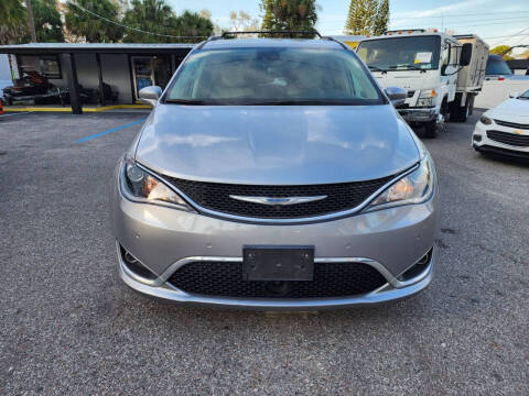 2018 Chrysler Pacifica for sale at PRIME TIME AUTO OF TAMPA in Tampa FL