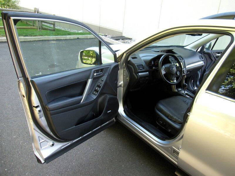 2014 Subaru Forester 2.5i Touring