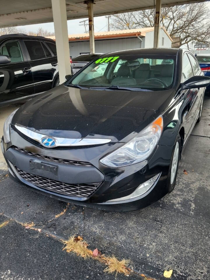 2012 Hyundai SONATA Hybrid for sale at 51 Cars LLC in Loves Park, IL