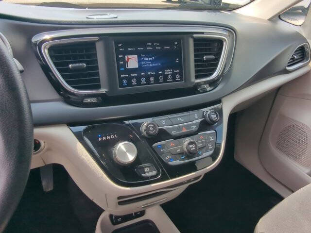 2020 Chrysler Pacifica Touring