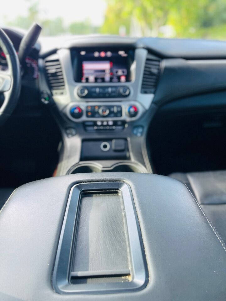 2015 GMC Yukon XL SUV / Crossover - $19,210