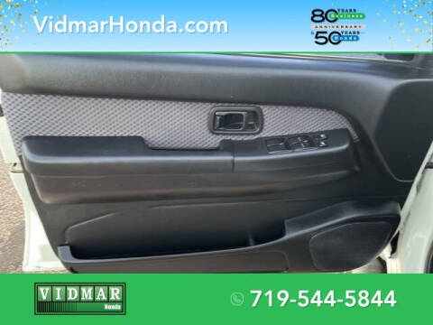 2002 Nissan Pathfinder SE