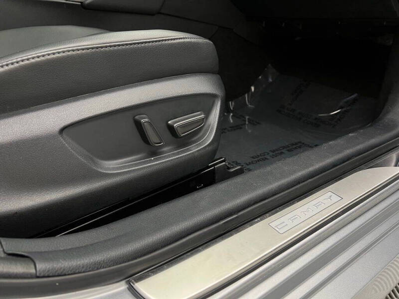 2023 Toyota Camry XLE