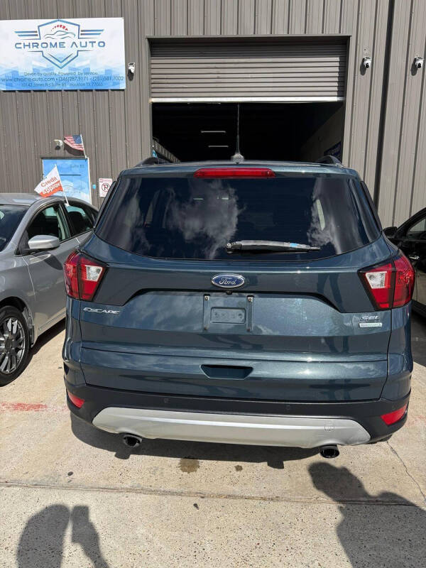2019 Ford Escape SEL