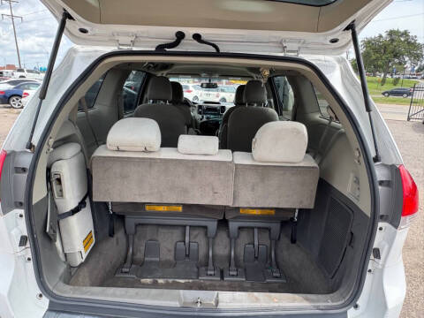 2014 Toyota Sienna