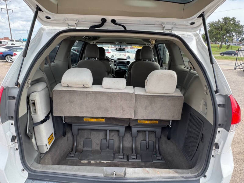 2014 Toyota Sienna